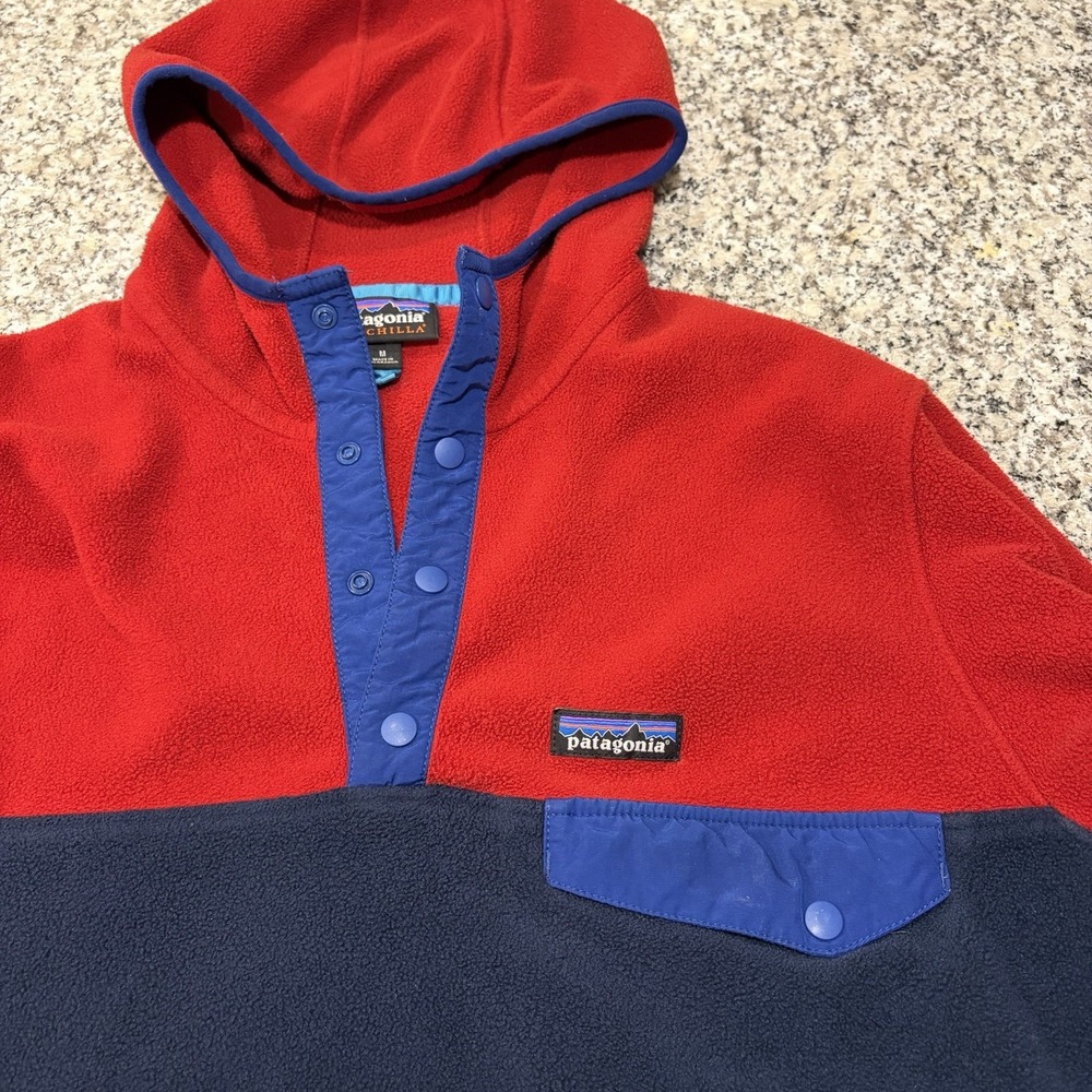 Patagonia Synchilla Fleece Pullover Hooded Red Blue Mens Medium Snap Pocket⁠